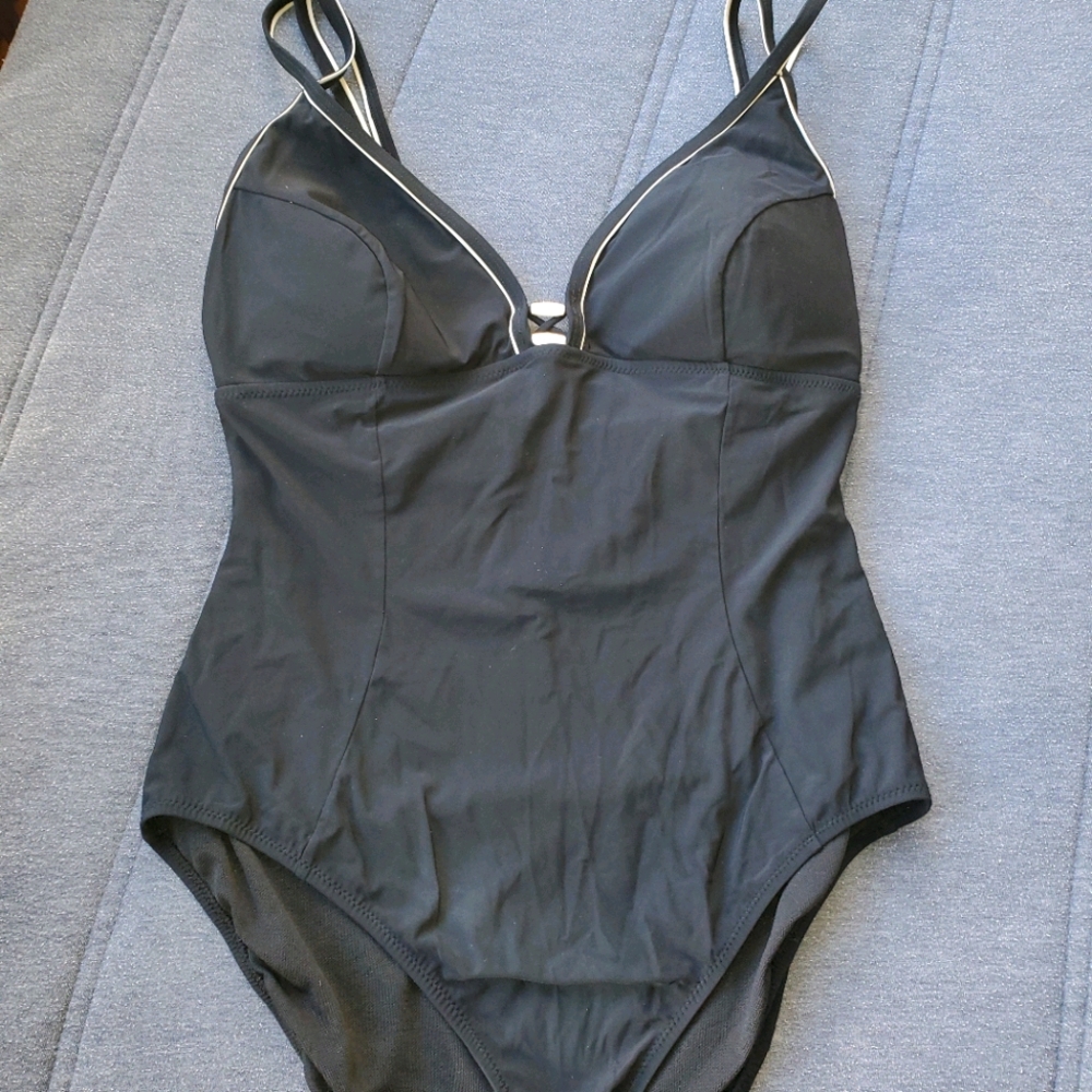 Gotten Bathing Suit and Skirt